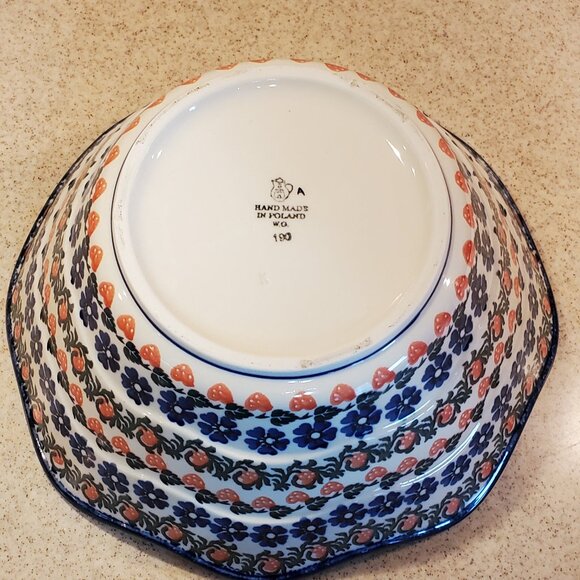 Vintage Ceramika Artstyczna Large Scalloped Serving Mixing Bowl Handpainted - Picture 4 of 7